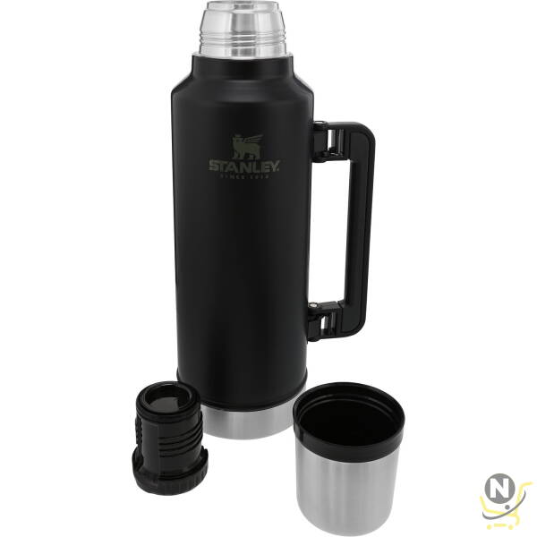 Stanley Classic Legendary Bottle 1.9L / 2.0QT Matte Black  BPA FREE Stainless Steel Thermos